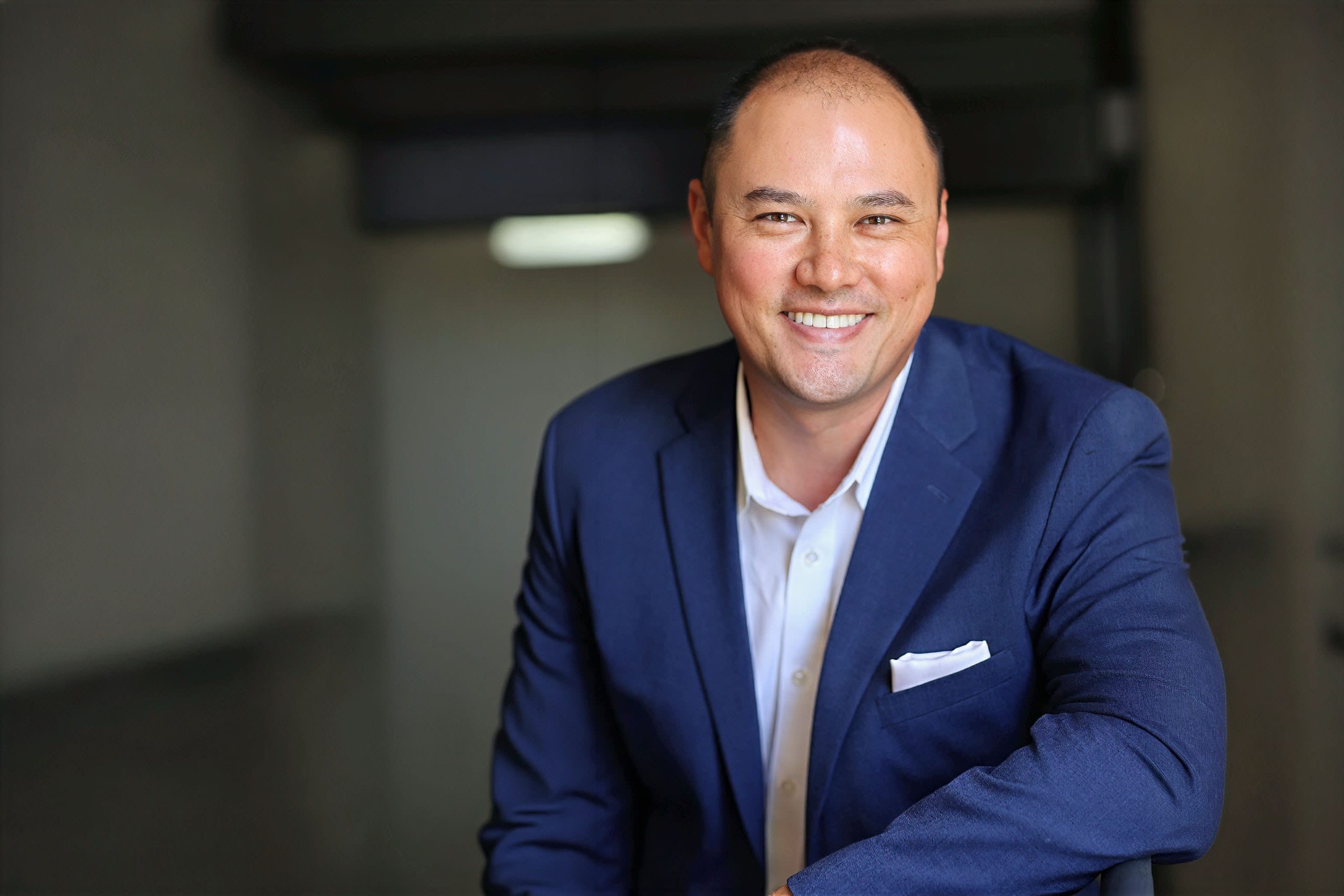 A portrait of Dr. Brian Steele